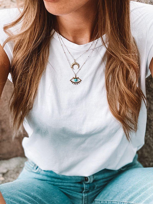 Capas, texturas y joyas: cómo crear looks otoñales sin perder ligereza